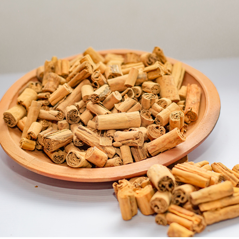 Cinnamon Offcuts in C4 / H2 Grades